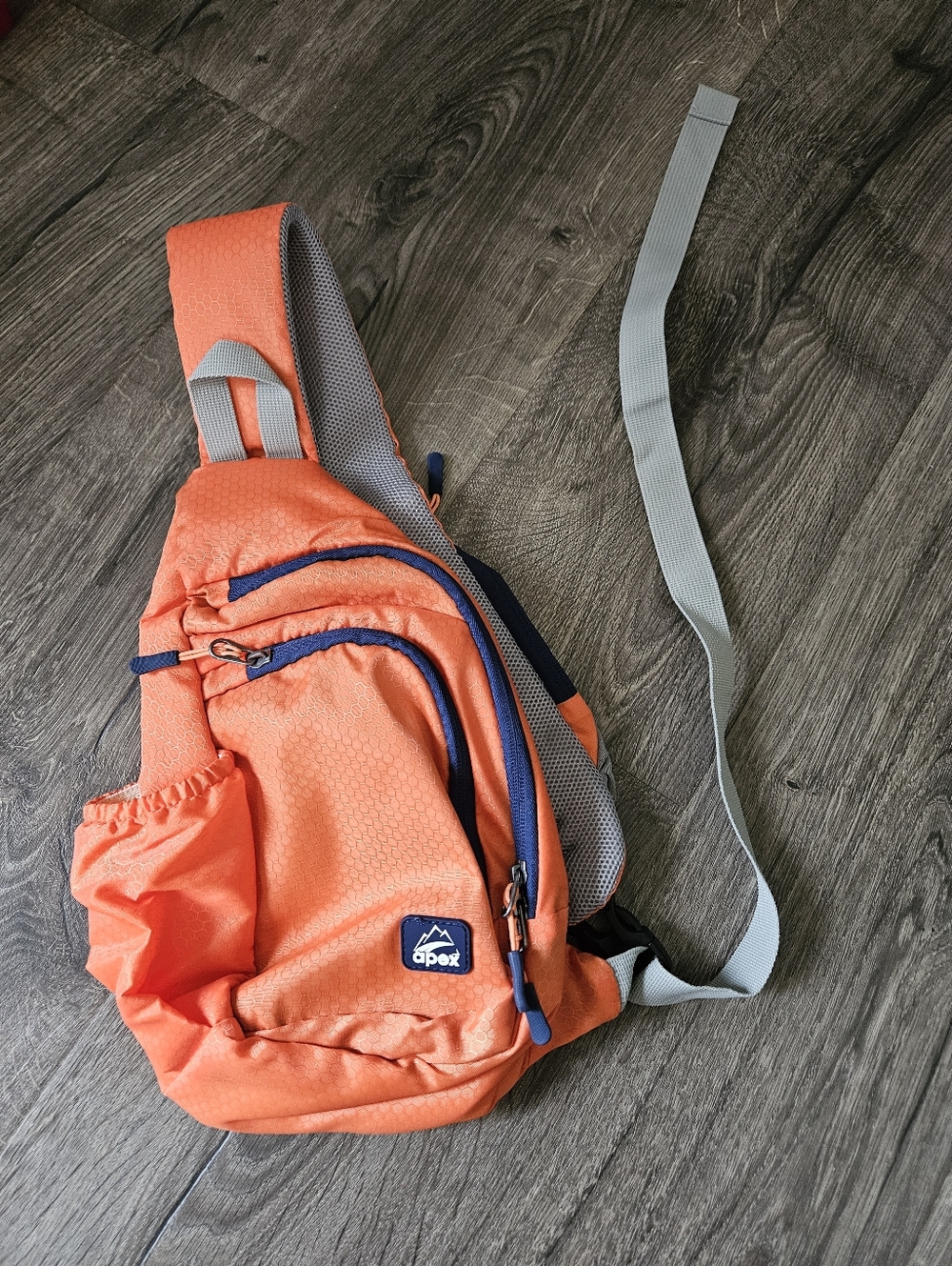 Apex Sling Bag
